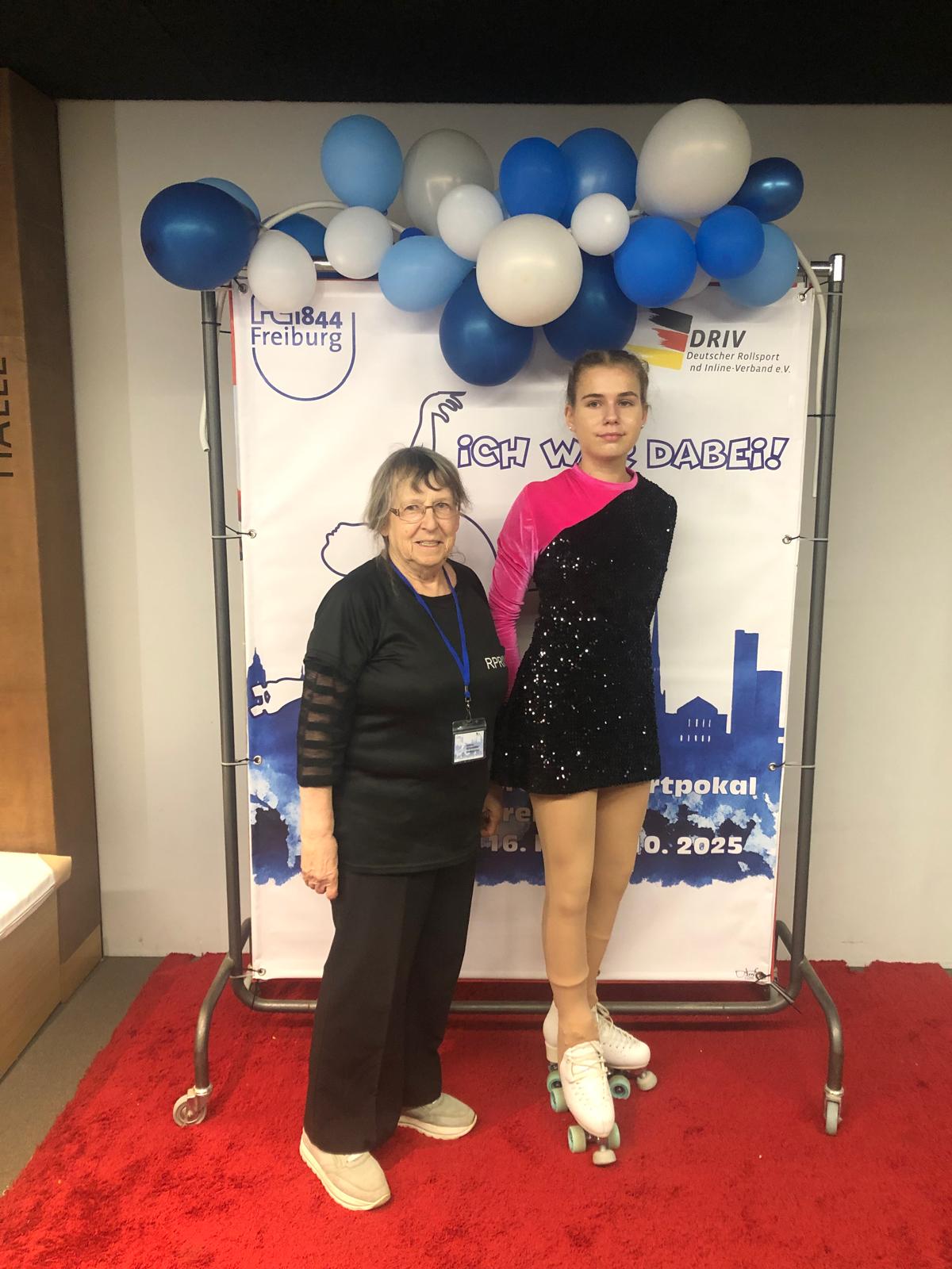 Sophie und ihre Trainerin