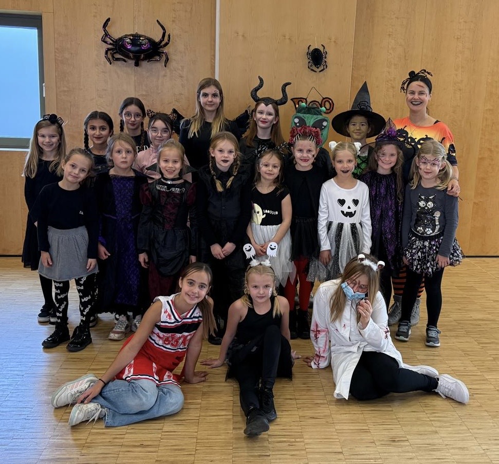 Die verkleideten 'Dance Kids'